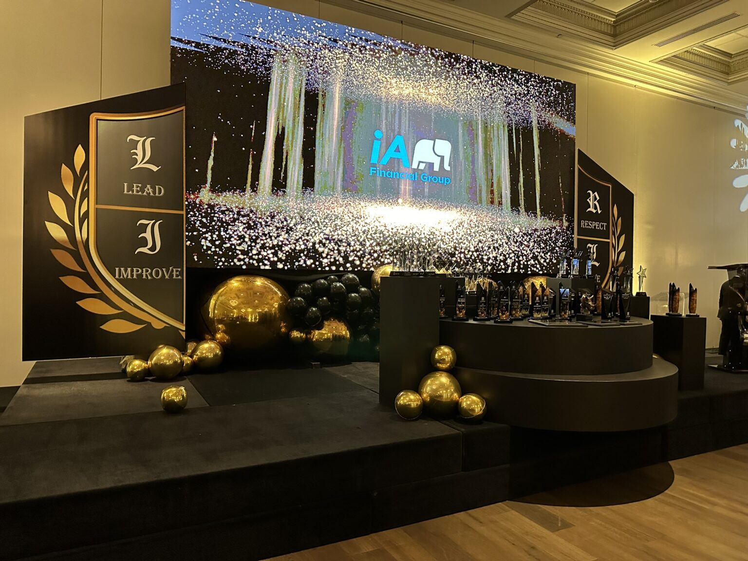Canadian LED at Team Peak Wealth Gala 2024 in Toronto: Modern LED ...
